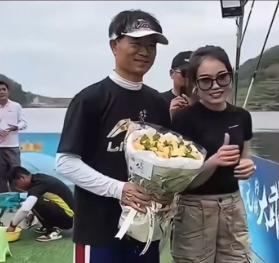 钓鱼博主袁小小因病去世 年轻生命敲响健康警钟