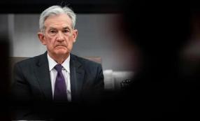 鲍威尔遭调查道指期货下跌近200点 美股市场反应敏感