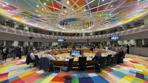 Саммит Евросоюза согласовал статус кандидатов для Украины и Молдавии