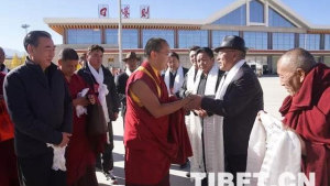 十一世班禅圆满结束在藏考察调研和佛事活动