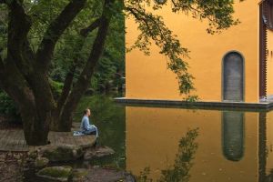 观美色无常而证阿罗汉果