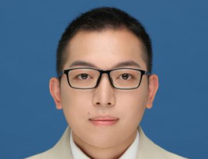 从荆院学子到比亚迪博士研发工程师，鲜小东以匠心逐梦，以科技报国