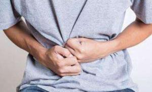 引起急性肠胃炎的病因 急性肠胃炎症状都有哪些 
