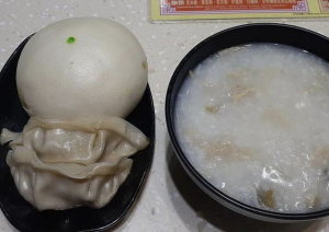 不骗你！吃饭“干湿分离”真能控糖！