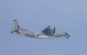 解放军军机昨日进入台西南空域，距东沙岛30海里