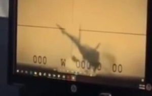 “卡尔·文森”上泄密F-35坠机视频的人找到了