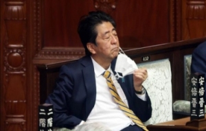 放不下“核共享”执念？日自民党开始讨论安倍提议