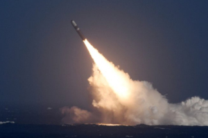 罕见的“巧合” 中俄美几乎同时试射重量级导弹