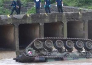CM11坦克事故致1伤1昏迷 台媒：台军方6年20起意外