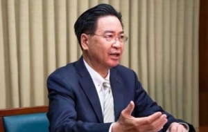大陆宣布制裁的两个台湾“基金会”来头大，跟吴钊燮关系密切