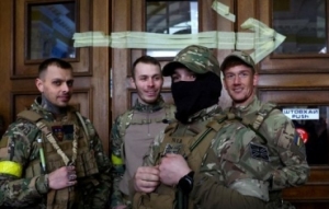 乌将外籍雇佣兵合同延至10年 俄专家称乌军深陷缺员窘境