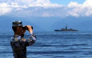 這是真的！解放軍海軍貼近臺灣海岸線