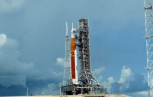美新一代登月火箭因燃料输送故障再次推迟发射