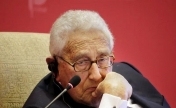 今天，是基辛格100岁生日，他有一个担忧…