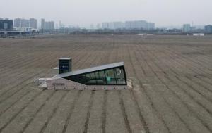 “孤独的地铁站口”现身杭州 已成网红打卡点