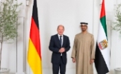 阿联酋总统会见德国总理 签署能源安全保障协议