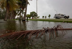 飓风“伊恩”已致美国109人遇难