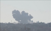 以军空袭加沙城学校 造成10人死亡