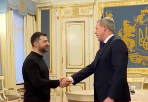 美和平计划已到 泽连斯基将与特朗普通话