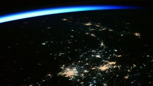 Fransız taykonottan fotoğraflı mesaj: Uzay nüfusu yüzde 43 arttı!