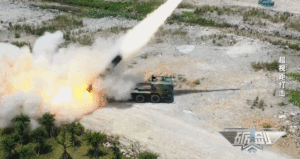 精度高、弹种全、覆盖广 远程箱式火箭炮指哪打哪