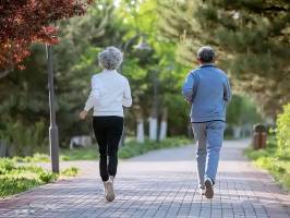 坚持走路锻炼的好处有哪些？