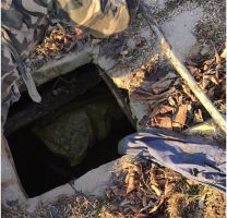 女子挖野菜不慎坠井消防救援 安全第一莫冒险