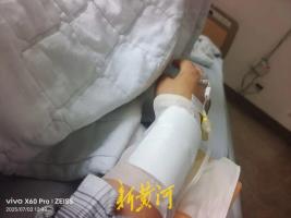 女子顺产时直肠被切漏 维权两年未果 医院隐瞒病情致治疗延误