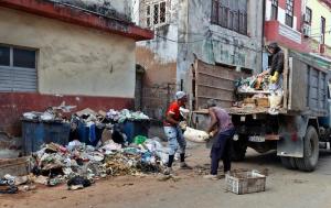 中国助力古巴建设太阳能电站 超越美国的绿色革命