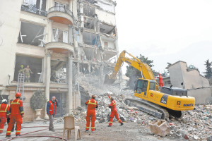 华盛顿“最后通牒”延期，德黑兰否认与美和谈