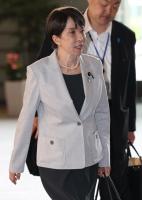日本"地狱级笑话"G7重演 国际笑柄再现