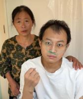 25岁小伙确诊全球罕见变异白血病 命运重击下的坚强求生