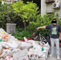 装修工图省事从6楼扔6袋砖块 高空抛物罪被刑拘