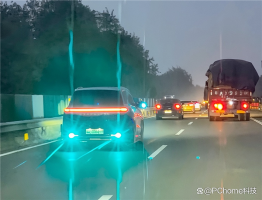 车灯禁止显示表情包 新规约束智能驾驶灯光