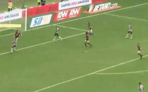 巴西超级杯上演点球世纪大战 米内罗竞技队捧杯