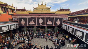 拉萨迎来一年一度的“仙女节”