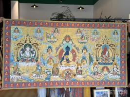 跨越山海的艺术盛宴 西藏精品唐卡在海南展出