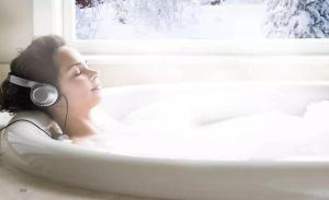 专家建议冬天不要每天洗澡，为什么冬天不能洗澡洗太勤？