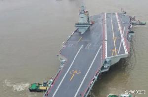 12年三航母 海军创造中国速度 迈向科技制海新纪元