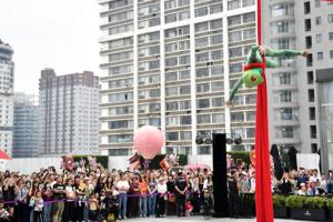 法国大型木偶剧亮相中国 《拉封丹寓言》巡演启幕