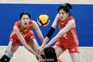 中国女排3比1美国女排 强势逆袭，锁定胜局
