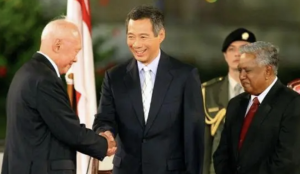英媒：新加坡一个政治时代结束，李显龙卸任总理标志着变革新篇章