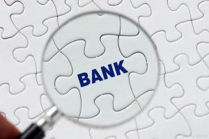银行客户经理月薪从过万降至到手不足1000 金融风暴下的个人挑战