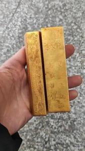 男子夢(mèng)到去世母親藏金條砸墻,！