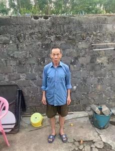七旬老人持刀救孫傷人獲刑,，改判無罪后申請(qǐng)國家賠償 正義遲到的代價(jià)