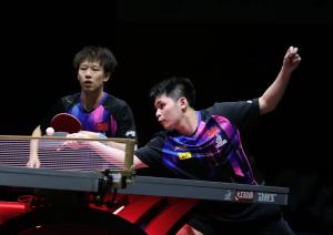 林诗栋林高远晋级男双八强 完胜韩国组合