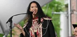 哈佛畢業(yè)禮中國學(xué)生發(fā)聲：呼吁“在分裂中保持善意” 展示大國胸懷