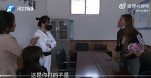 18歲女孩打美容針后全身過敏出紅斑住進ICU