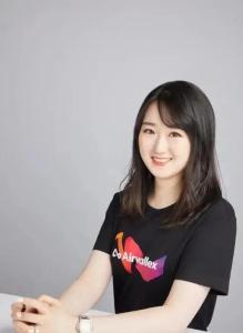 华人刘月婷成新西兰女首富 金融科技新星崛起