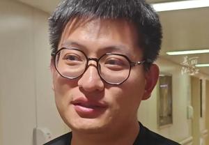 小伙成为父亲时却失去了父亲：做了父母才能理解父母